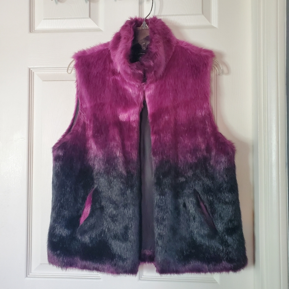 Faux Fur Vest Magenta Black Ombre Vegan Elegant Evening Shaggy Medium Mob Wife